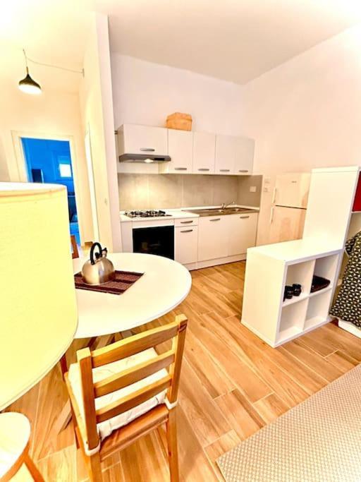 Nuovo Appartamento A Due Passi Dal Centro Turijn Buitenkant foto